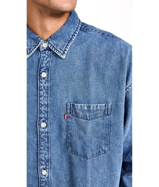 View 6 of 6 Levi's Men's The Slouchy Denim Shirt in Slouchy Stone