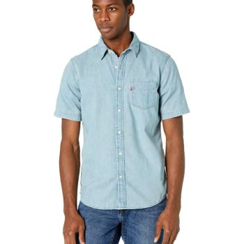 View 1 of 1 Levi's Short Sleeve Classic in Red Cast Stone Wash