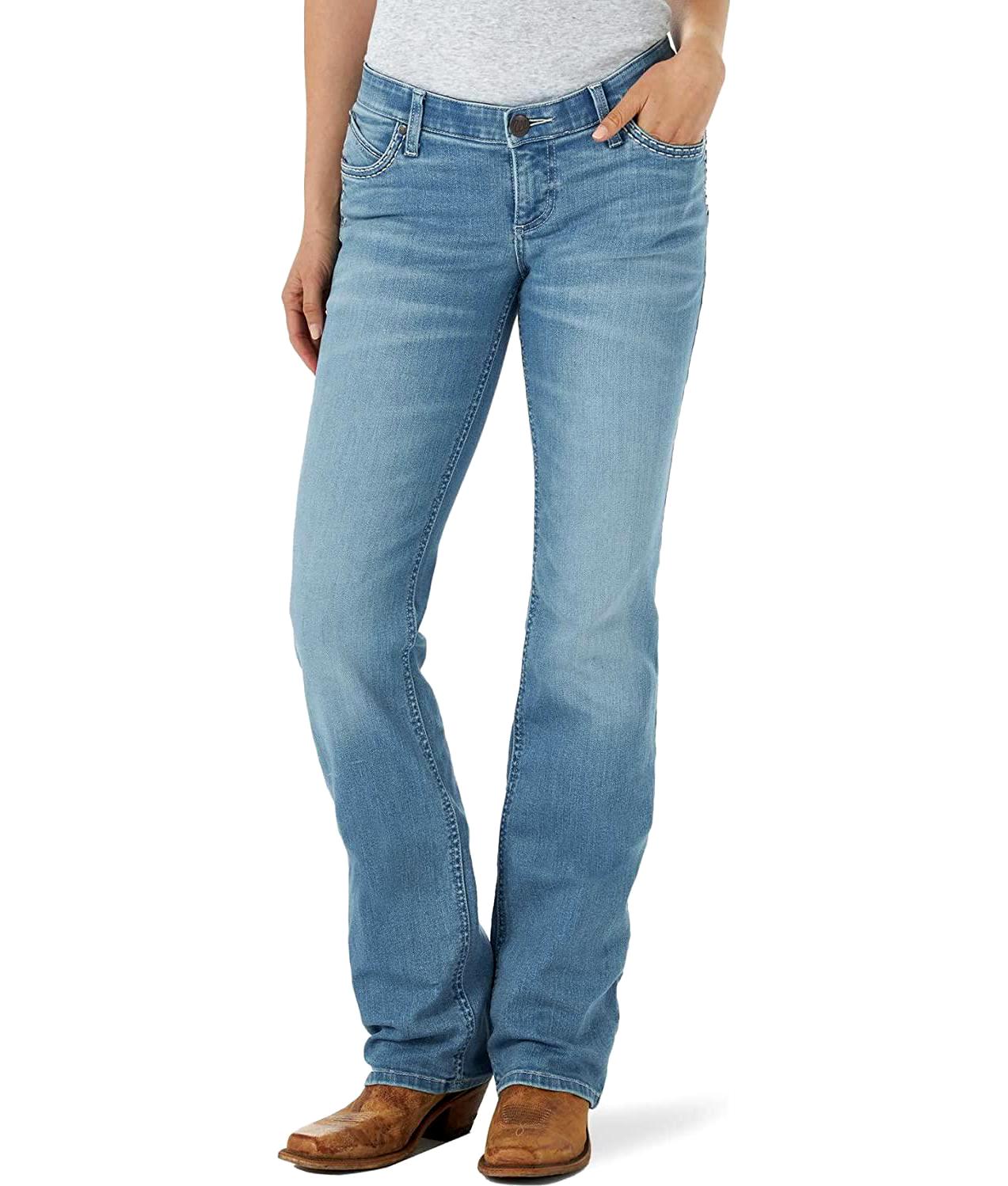 Wrangler Shiloh Low Rise Ultimate Riding Jeans in Hallie